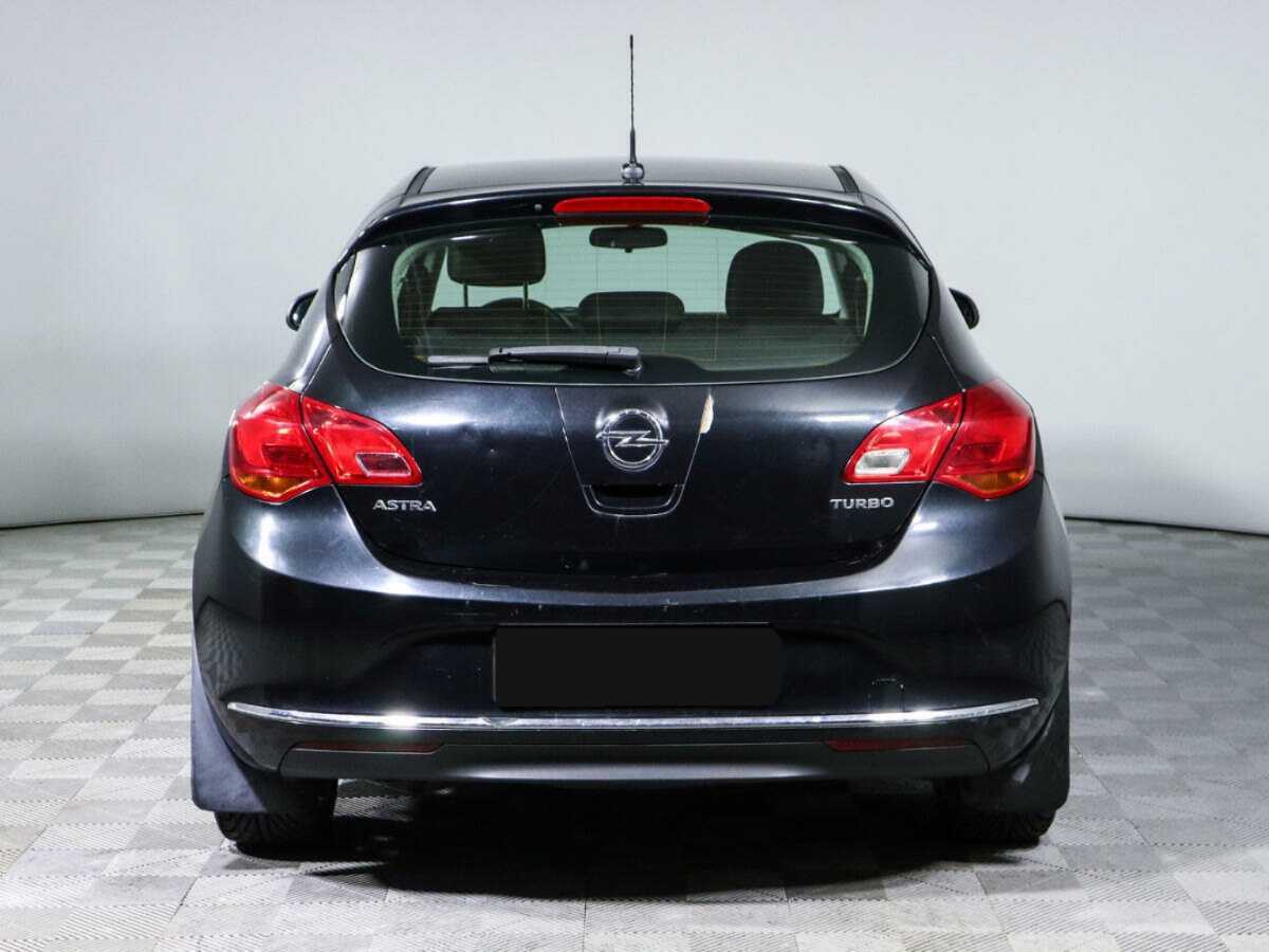 Б/У Опель Астра 2012 года. Фото: #4