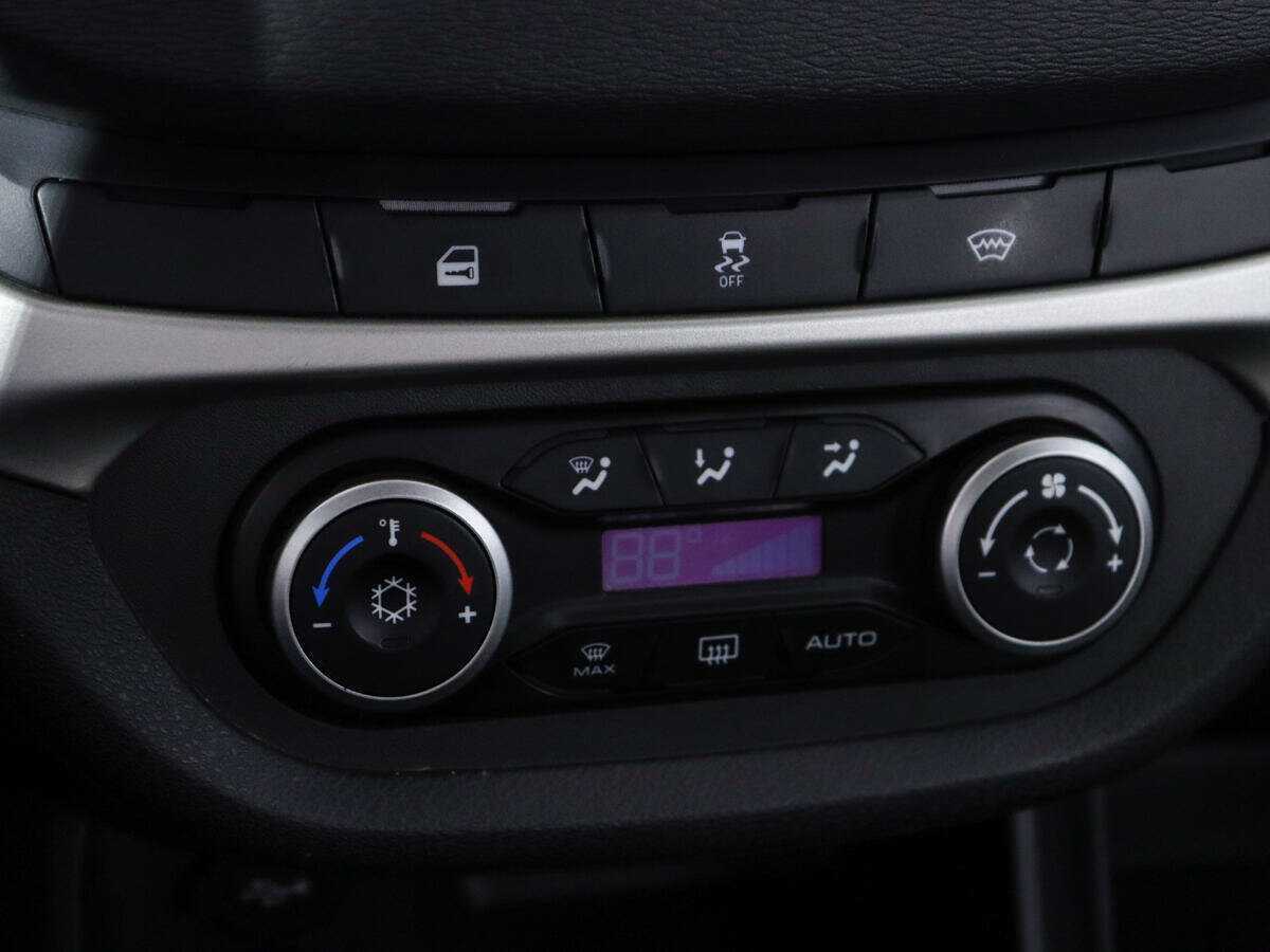 Б/У Лада (ВАЗ) Веста 2018 года. Фото: #15