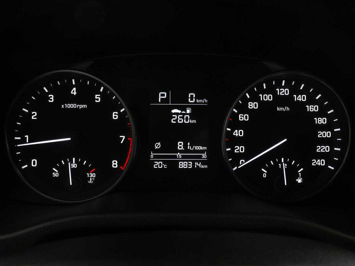 Б/У Хендай Елантра 2017 года. Фото: #10