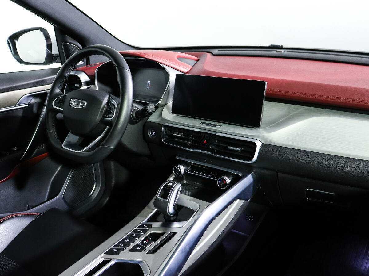 Б/У Джили Кулрэй 2021 года. Фото: #6