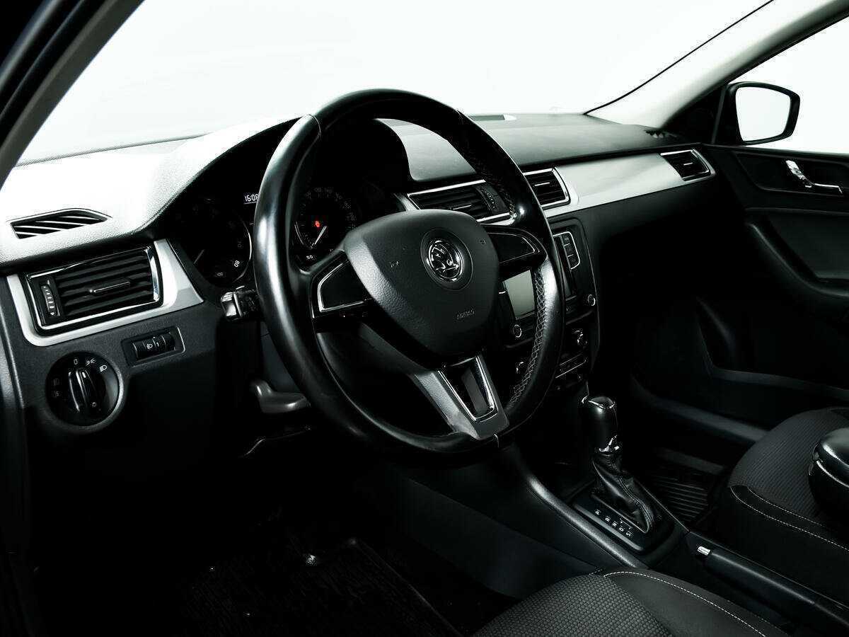 Б/У Шкода Рапид 2014 года. Фото: #12