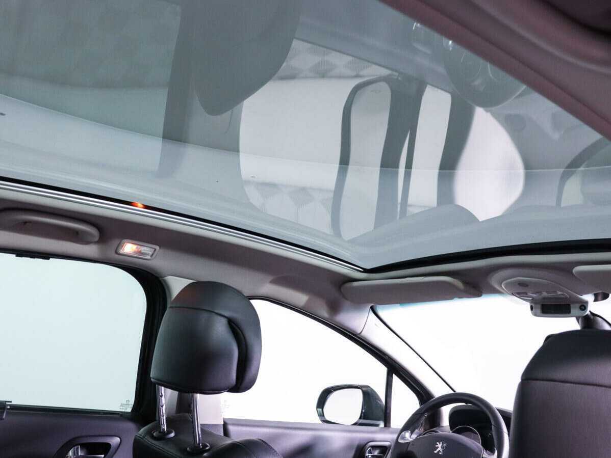 Б/У Пежо 3008 2013 года. Фото: #19