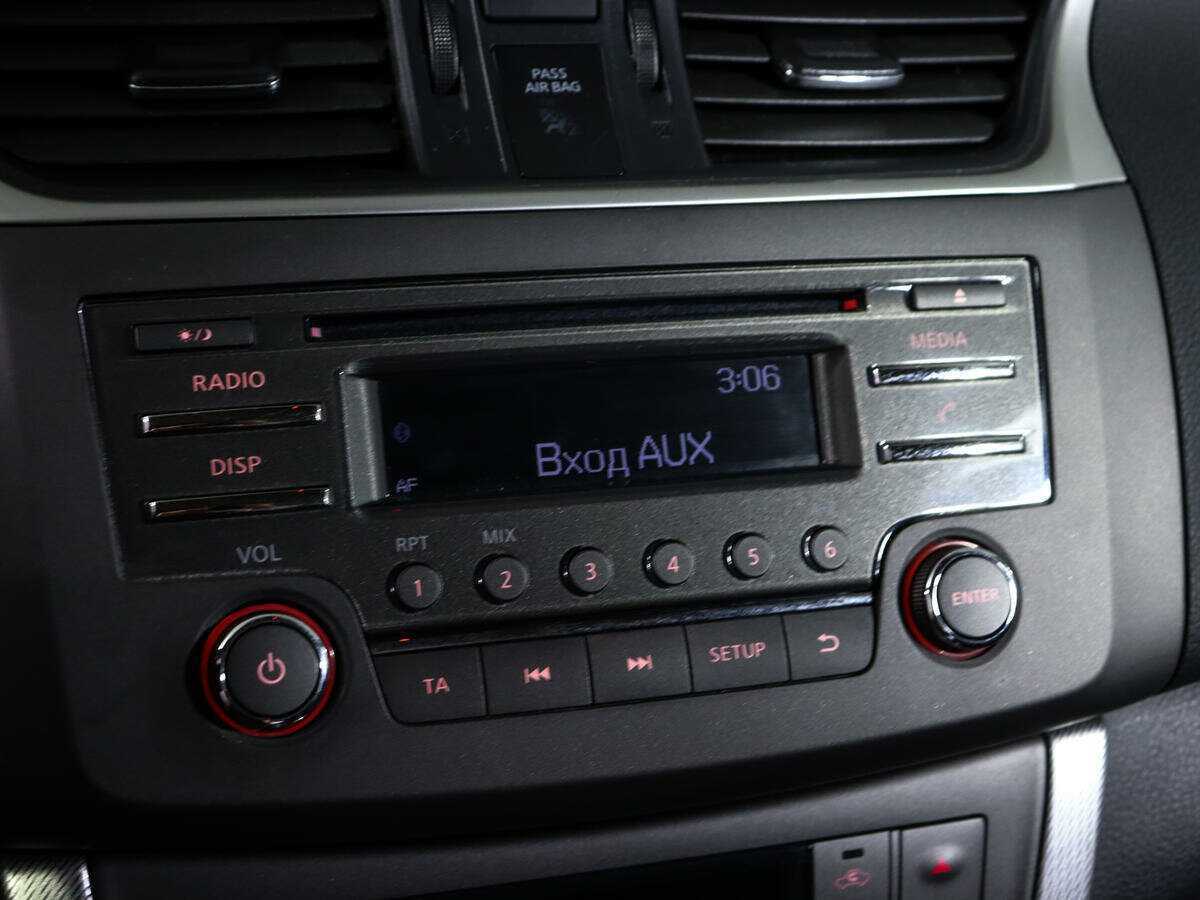 Б/У Ниссан Сентра 2015 года. Фото: #17