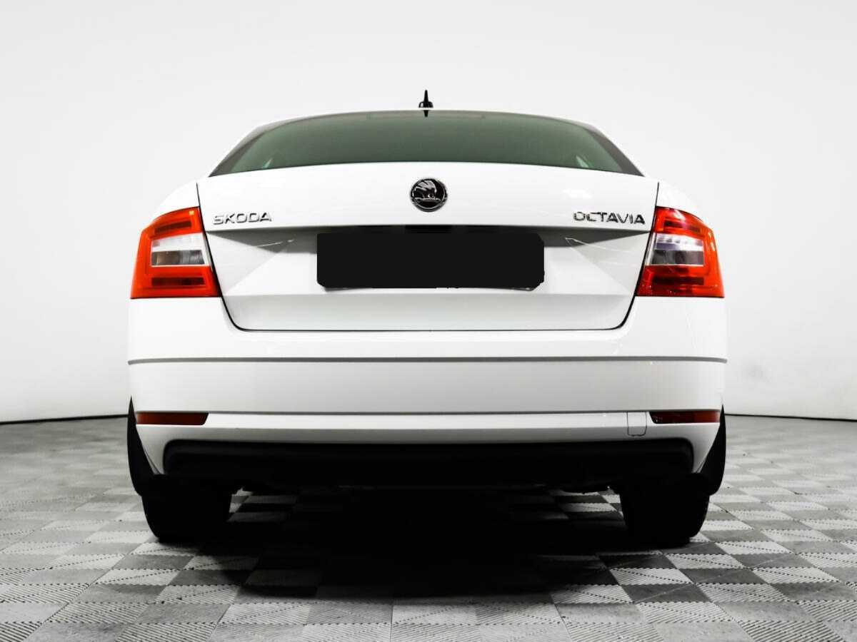 Б/У Шкода Октавия 2018 года. Фото: #5