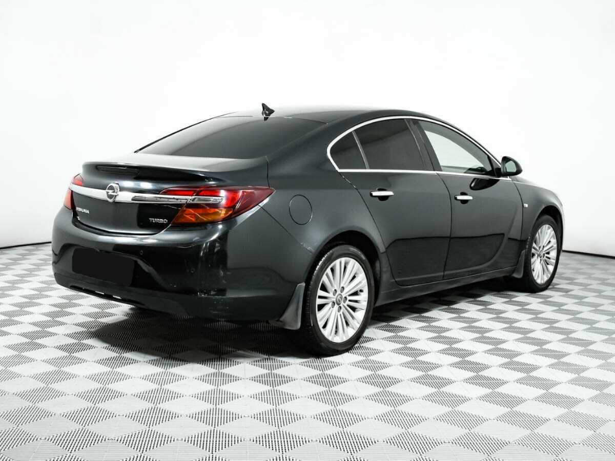 Б/У Опель Инсигния 2014 года. Фото: #3