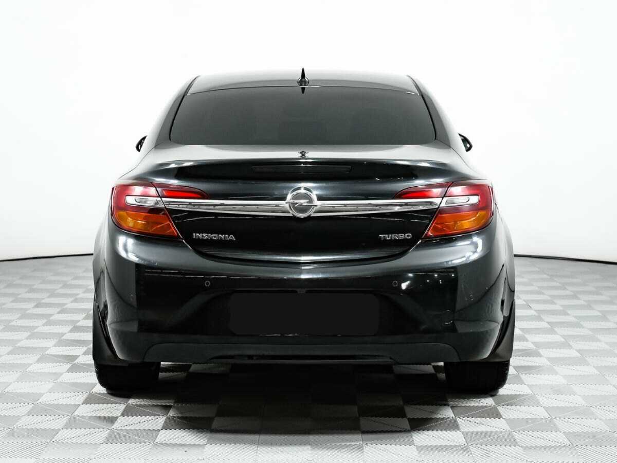 Б/У Опель Инсигния 2014 года. Фото: #4