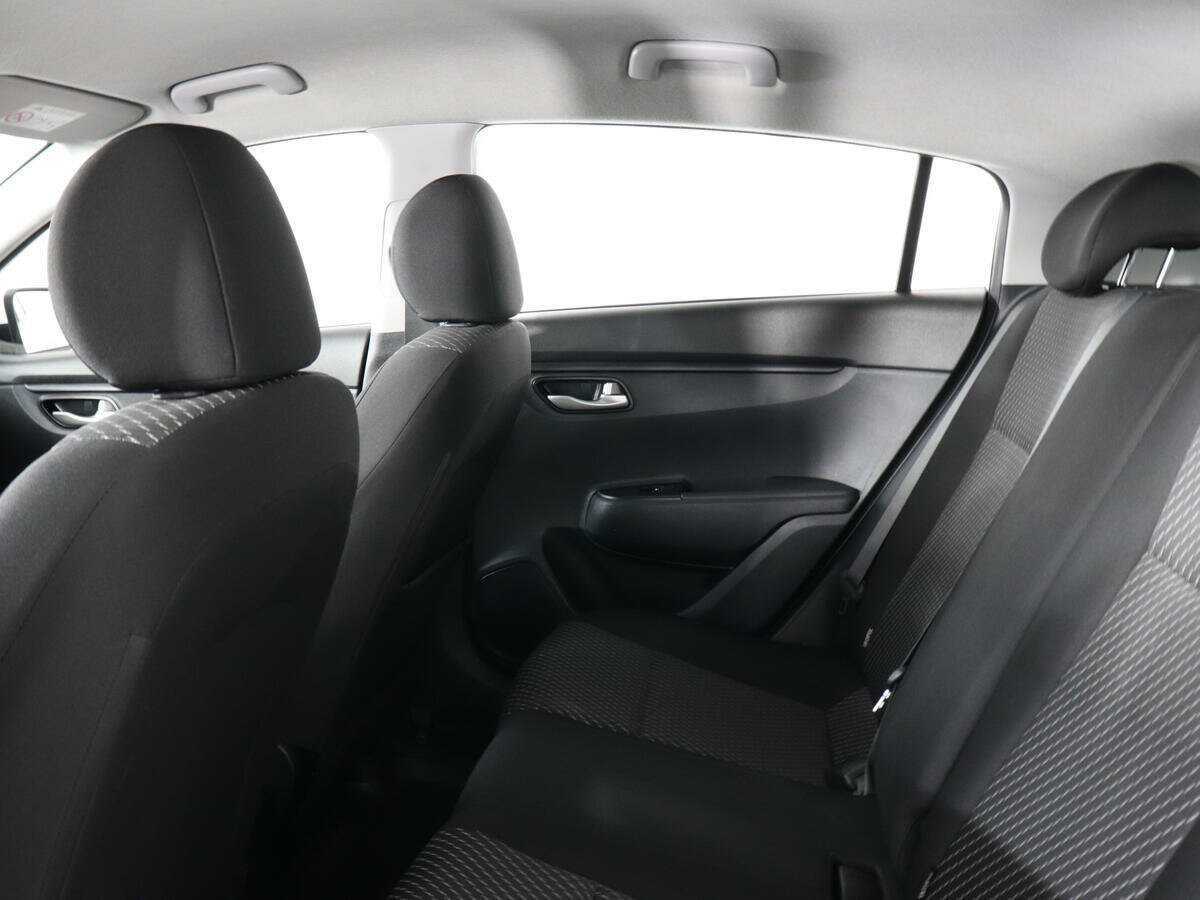 Б/У Киа Рио 2019 года. Фото: #13