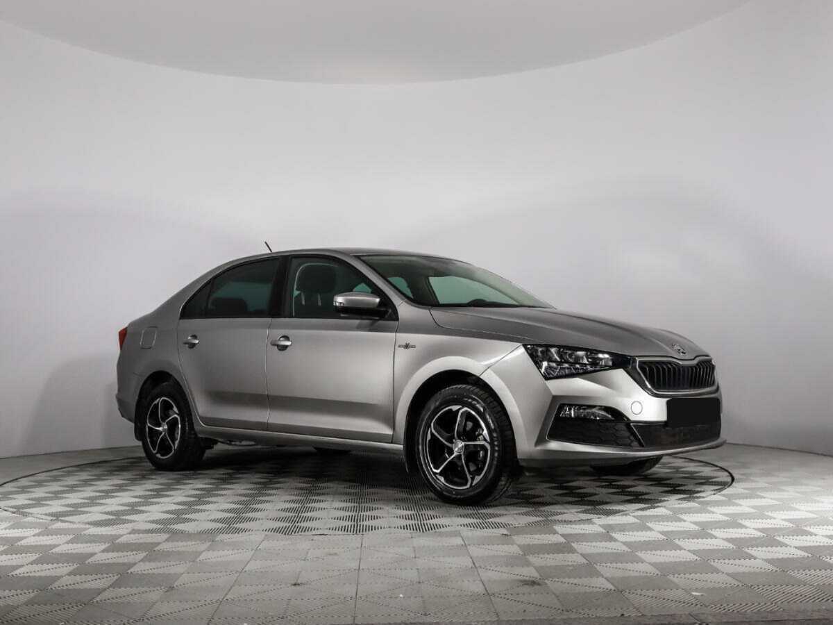 Б/У Шкода Рапид 2020 года. Фото: #2