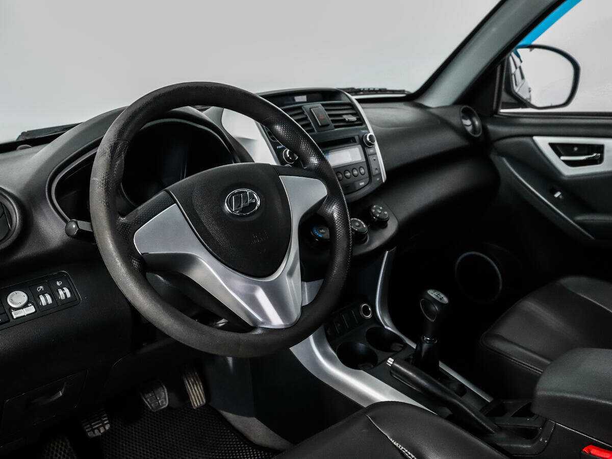 Б/У Лифан Икс60 2014 года. Фото: #8