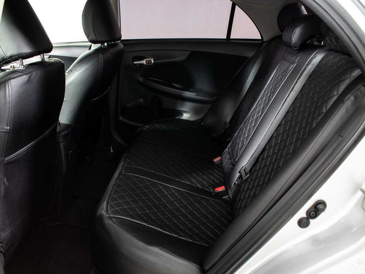 Б/У Тойота Королла 2012 года. Фото: #9