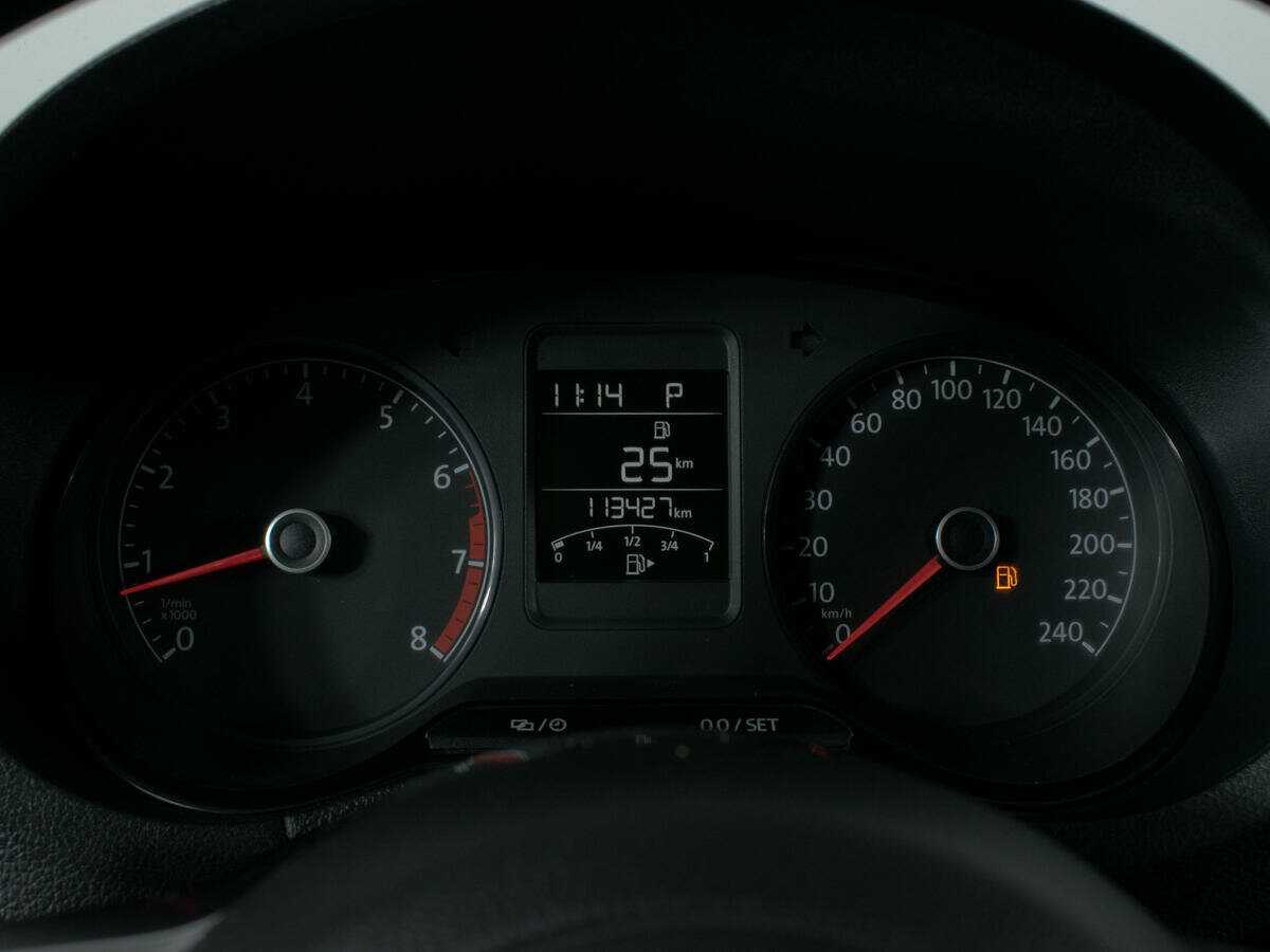 Б/У Фольксваген Поло 2019 года. Фото: #12