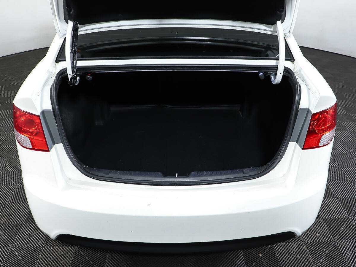 Б/У Киа Церато 2012 года. Фото: #9