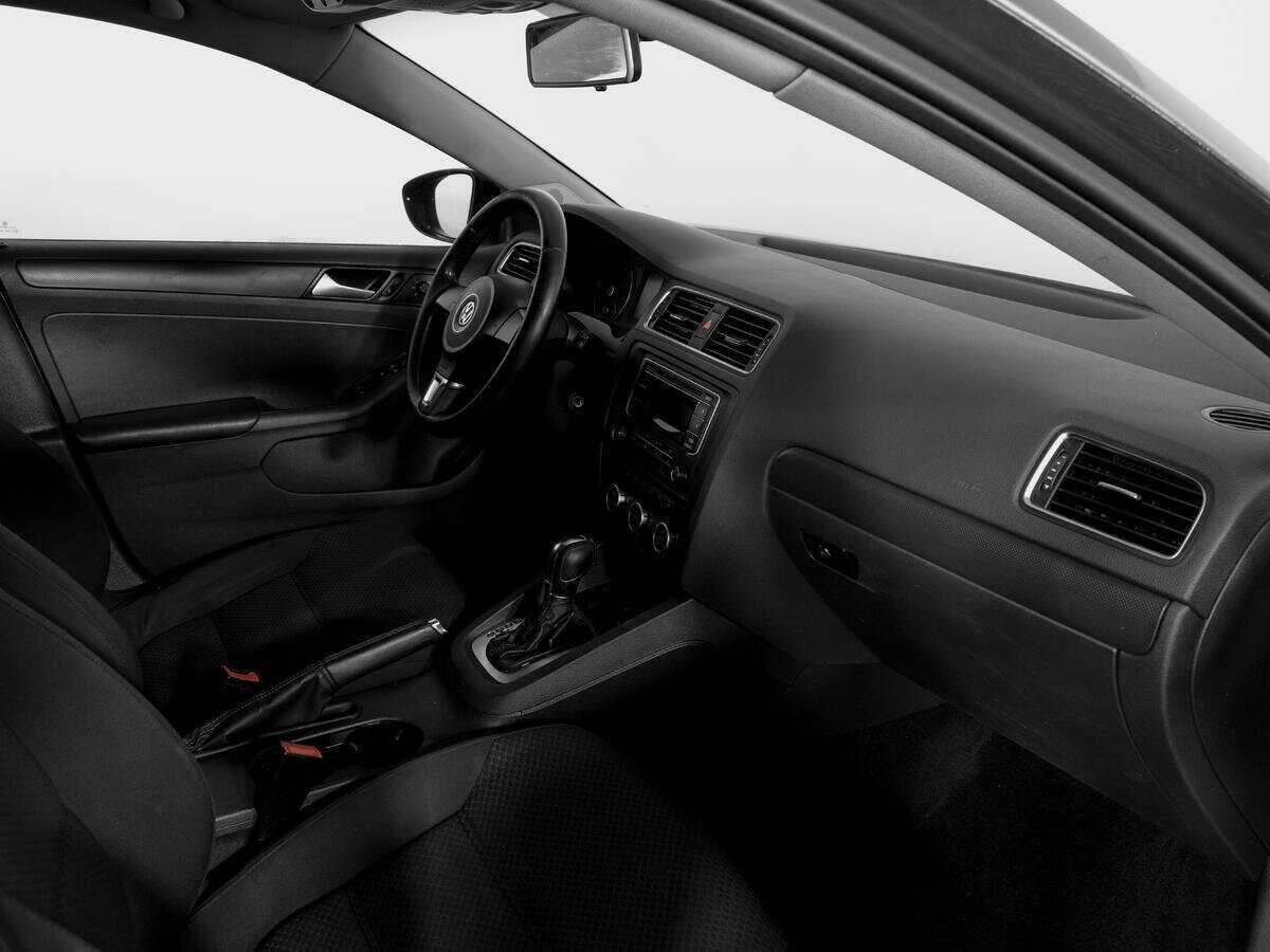 Б/У Фольксваген Джетта 2014 года. Фото: #8