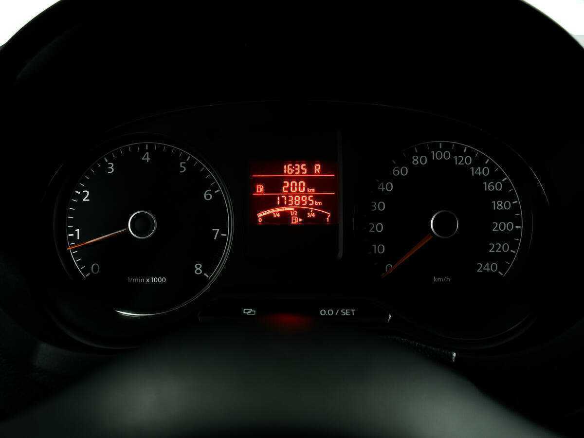 Б/У Фольксваген Поло 2012 года. Фото: #9