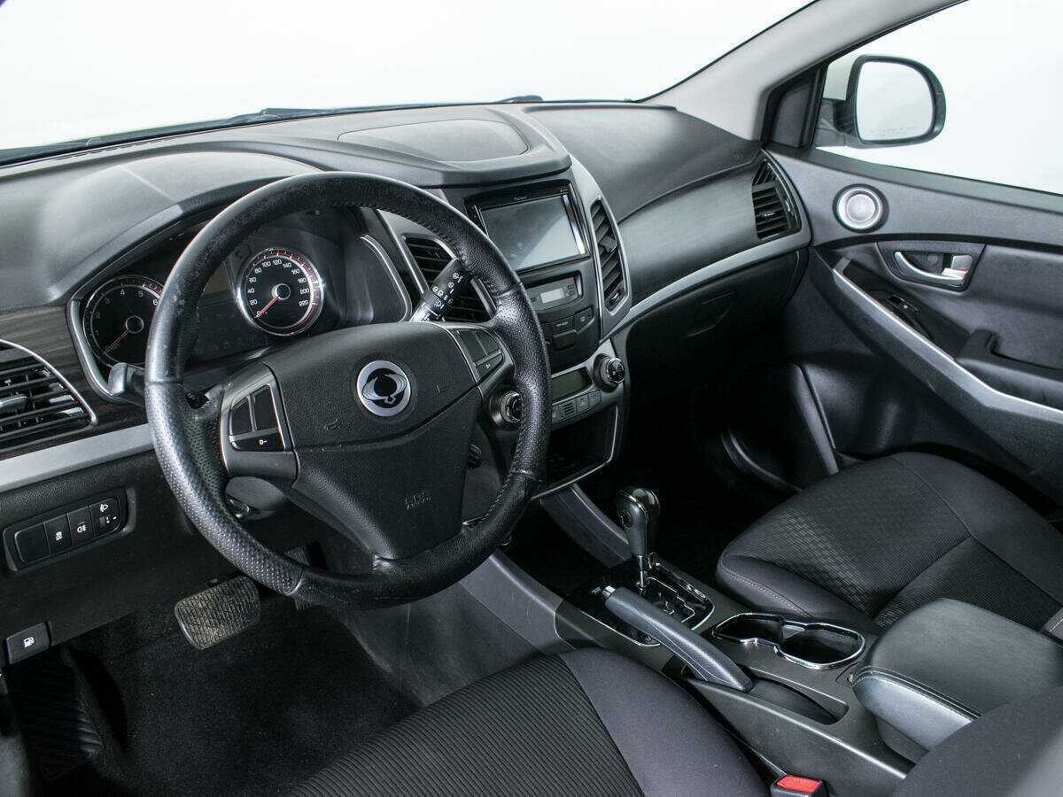 Б/У Сан-Ён Актион 2013 года. Фото: #10