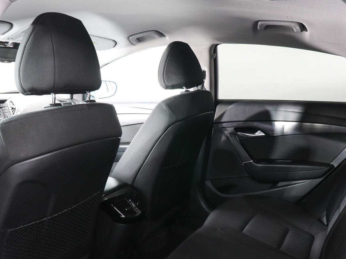 Б/У Хендай ай40 2016 года. Фото: #11