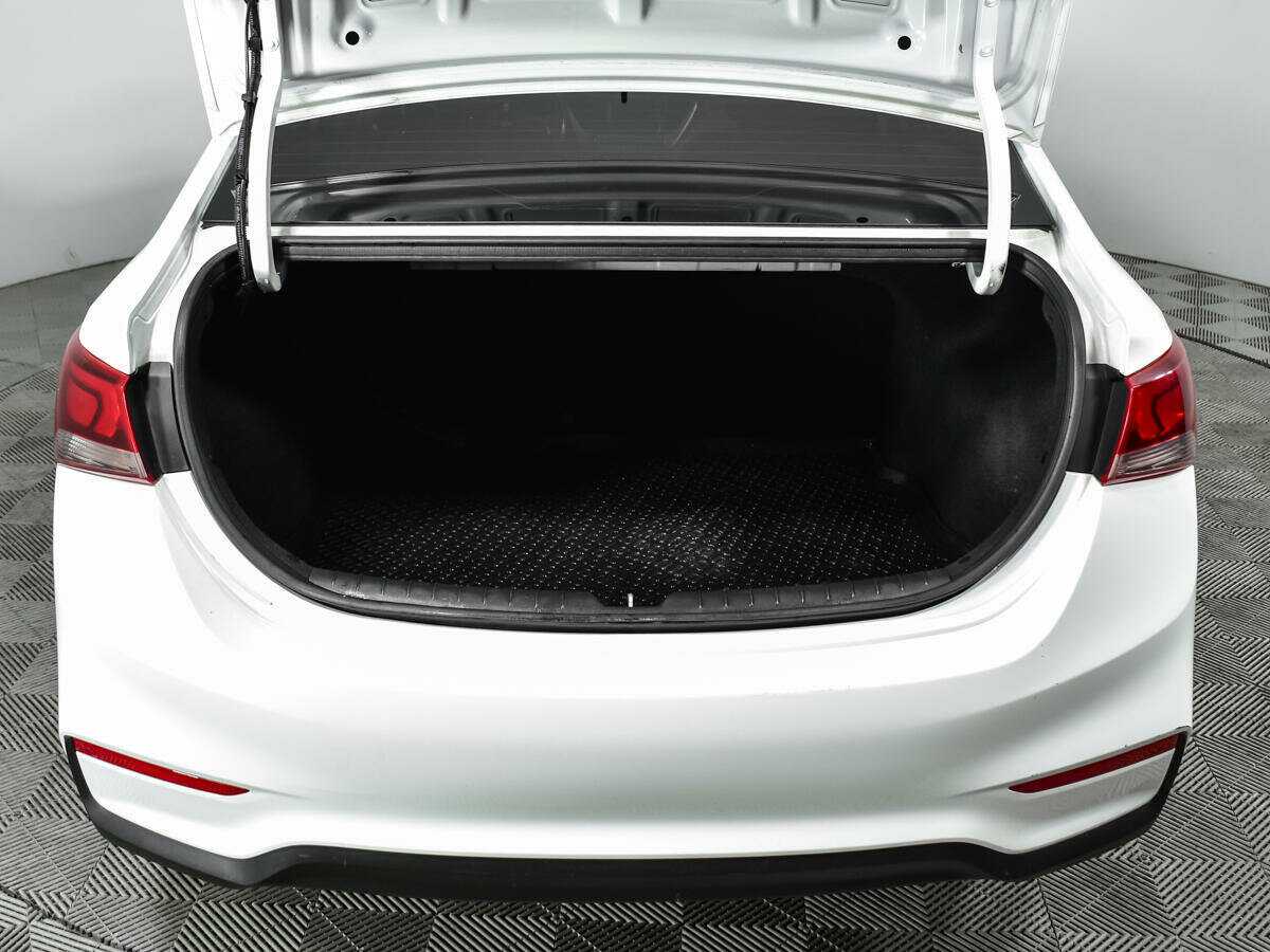 Б/У Хендай Солярис 2017 года. Фото: #12