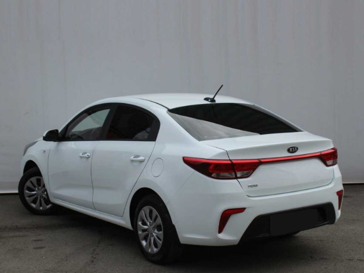 Б/У Киа Рио 2018 года. Фото: #6