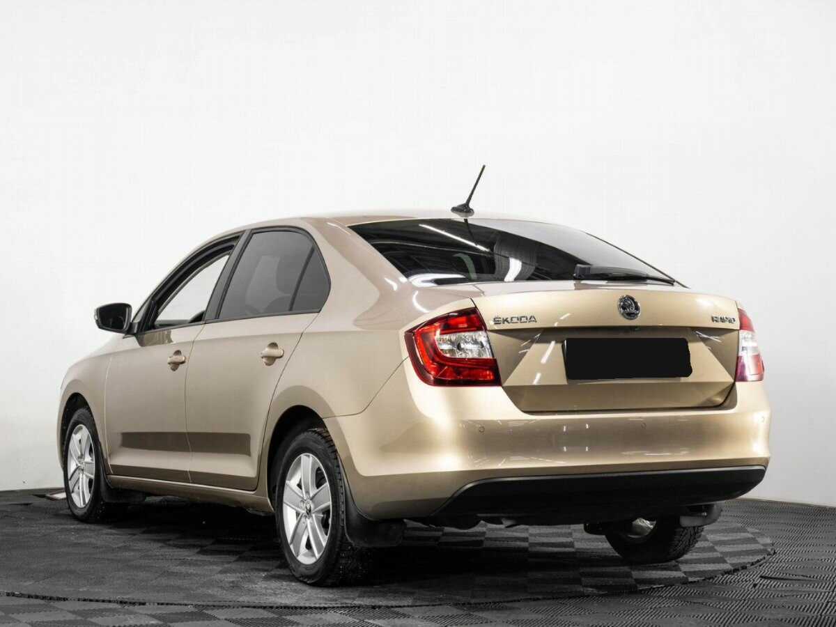 Б/У Шкода Рапид 2019 года. Фото: #5