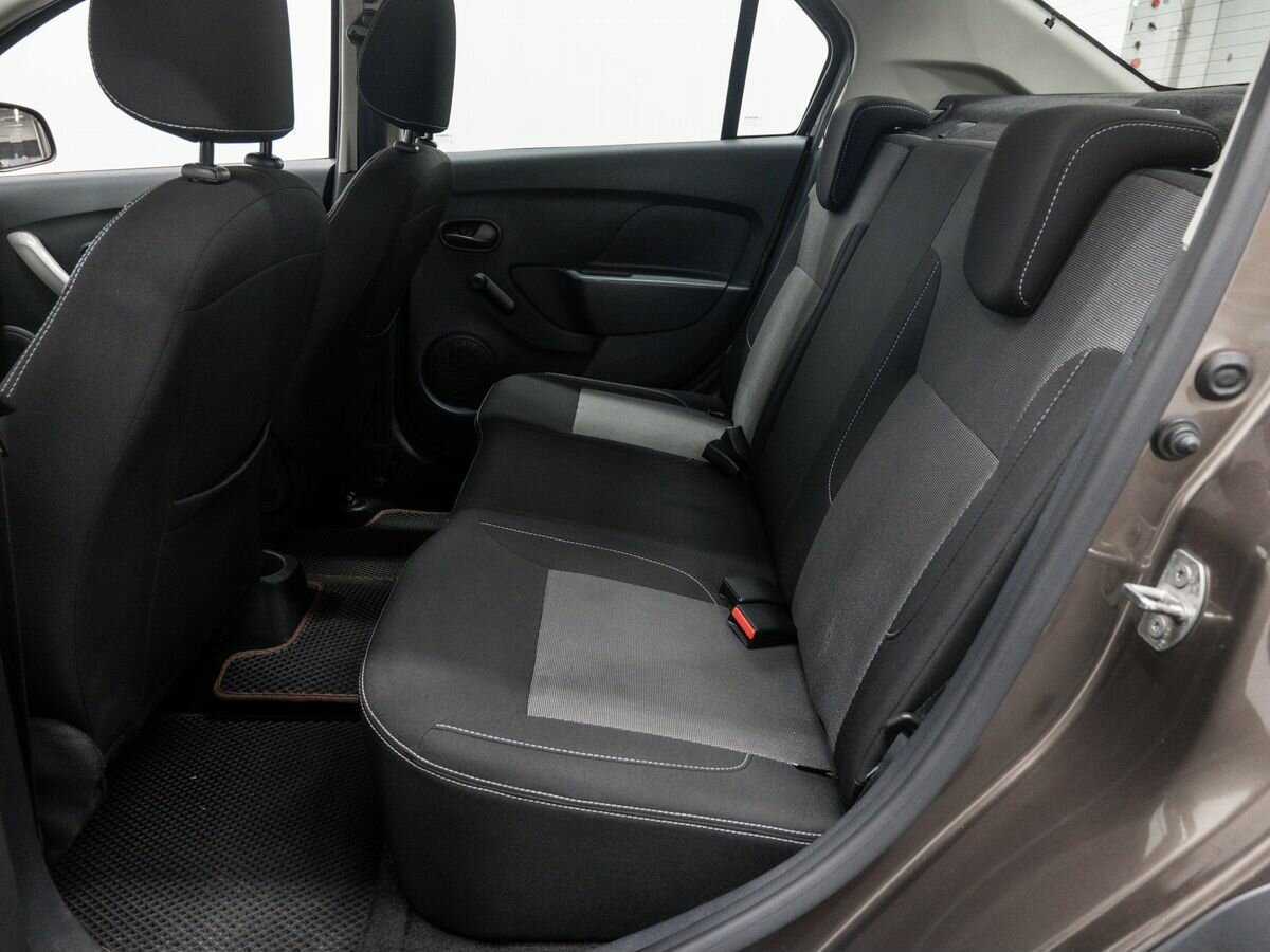 Б/У Рено Логан 2021 года. Фото: #12