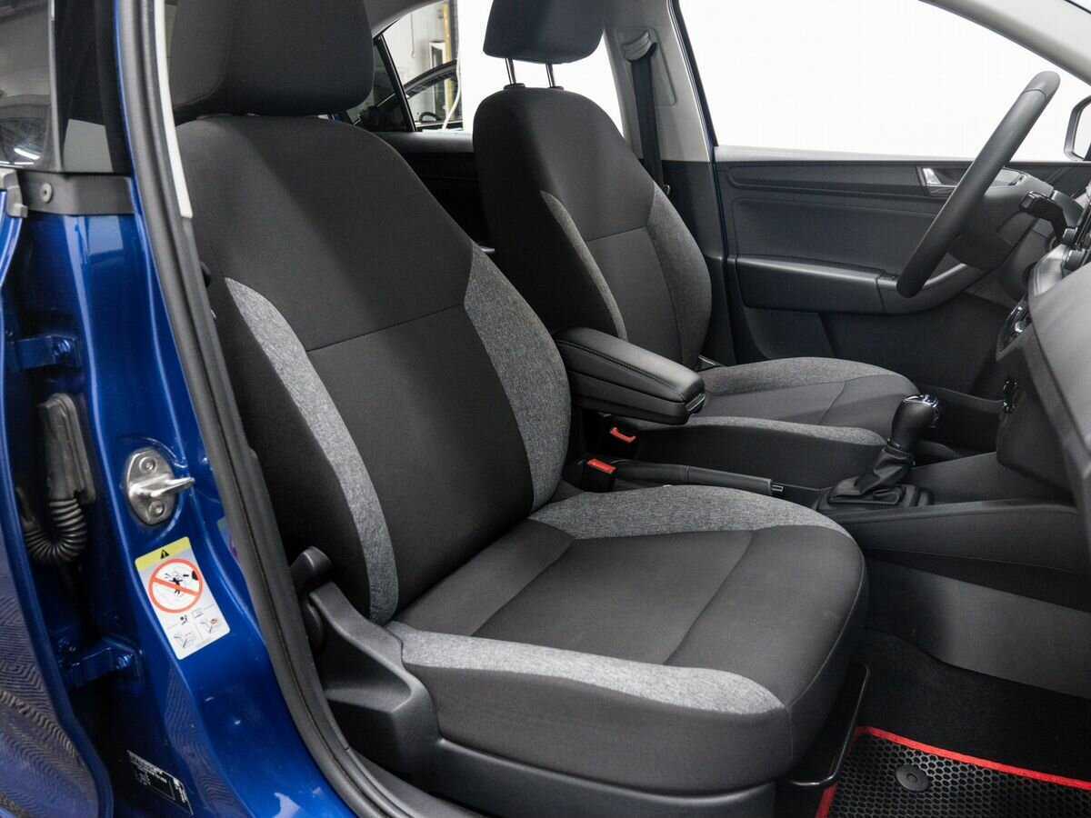 Б/У Шкода Рапид 2021 года. Фото: #8