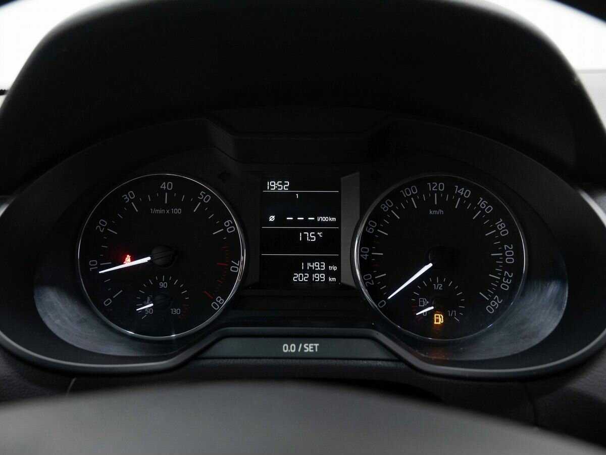 Б/У Шкода Октавия 2018 года. Фото: #15