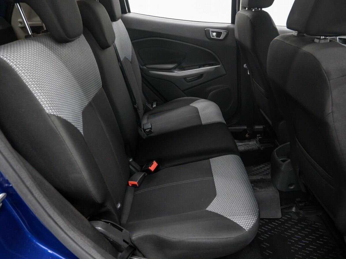 Б/У Форд ЭкоСпорт 2016 года. Фото: #9