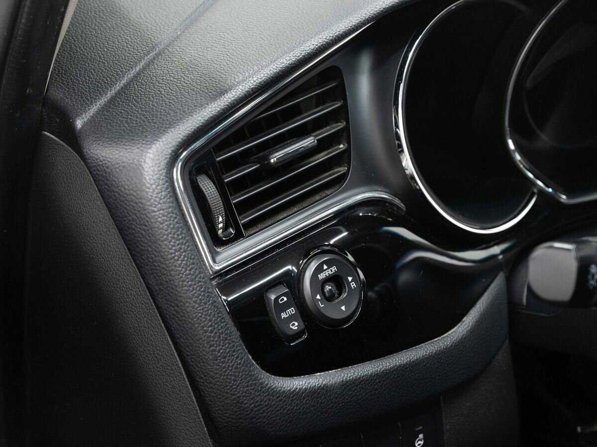 Б/У Киа Сид 2017 года. Фото: #18