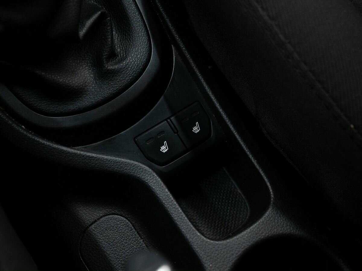 Б/У Киа Рио 2015 года. Фото: #18