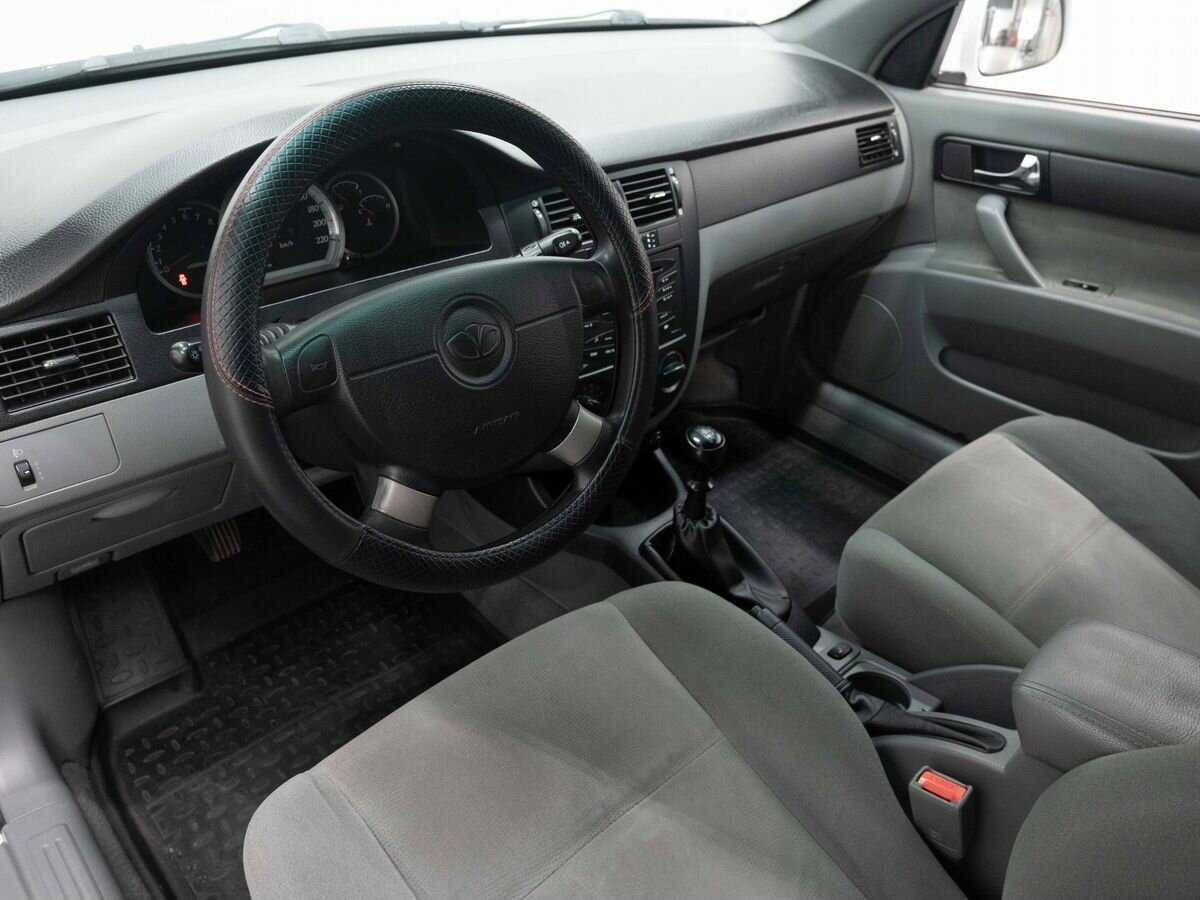 Б/У Дэу Гентра 2013 года. Фото: #7