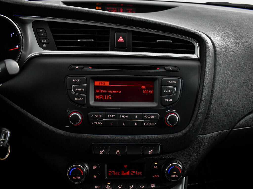 Б/У Киа Сид 2018 года. Фото: #12