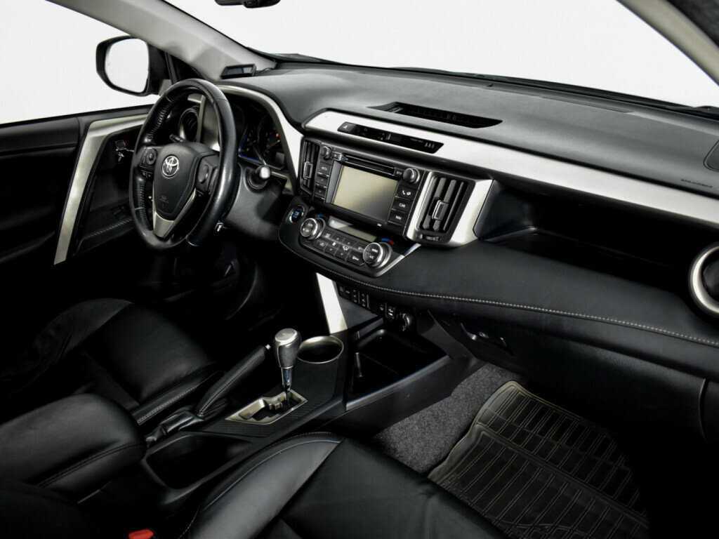 Б/У Тойота Рав4 2013 года. Фото: #11