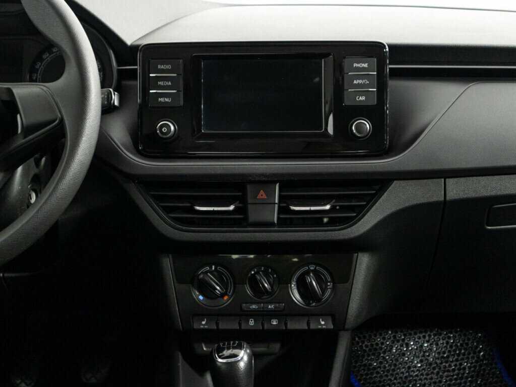 Б/У Шкода Рапид 2021 года. Фото: #13