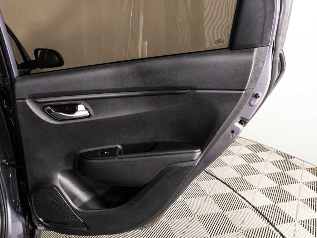 Б/У Киа Рио 2021 года. Фото: #24