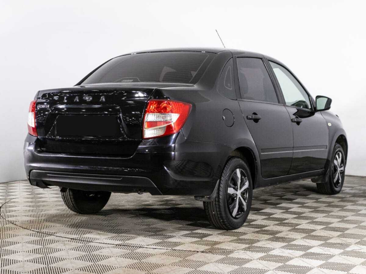 Б/У Лада (ВАЗ) Гранта 2019 года. Фото: #4