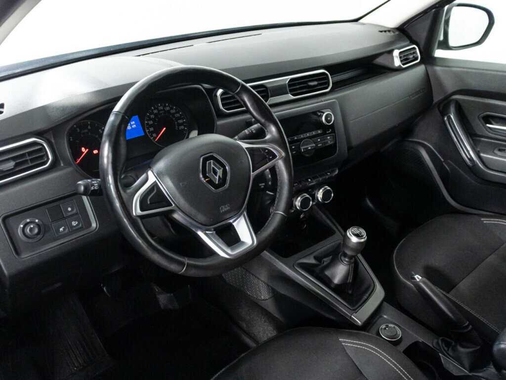 Б/У Рено Дастер 2021 года. Фото: #10