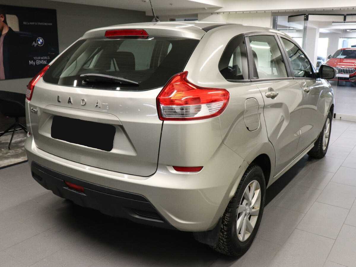 Б/У Лада (ВАЗ) ИКСРЭЙ 2017 года. Фото: #3