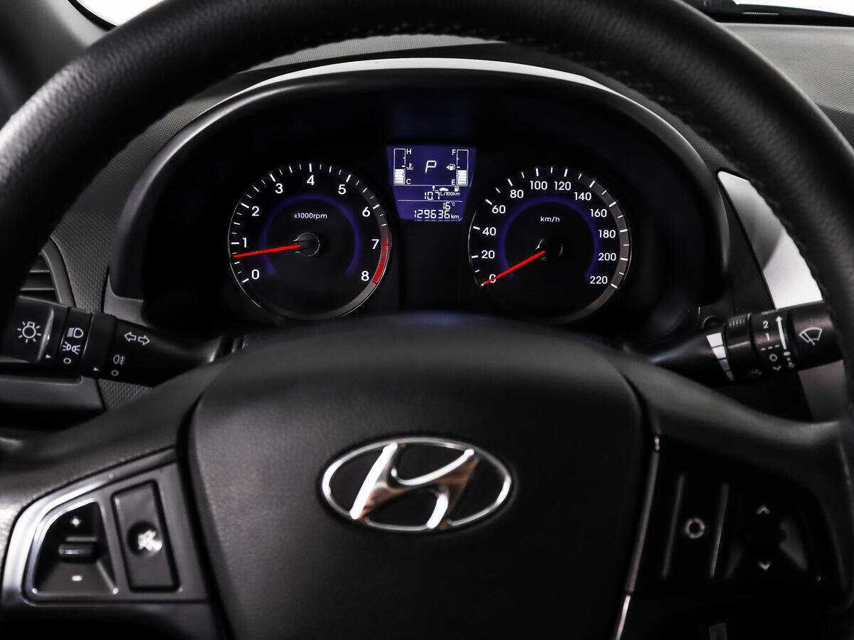 Б/У Хендай Солярис 2014 года. Фото: #14