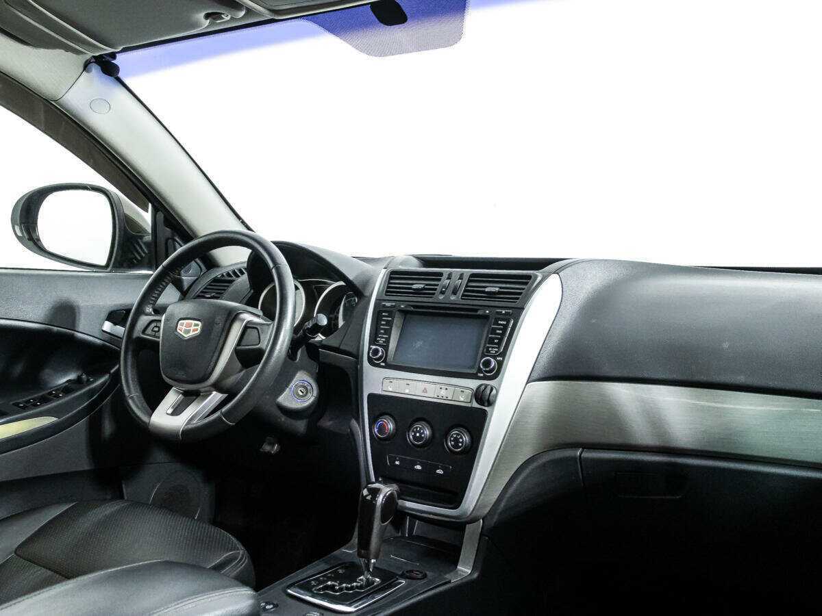 Б/У Джили Эмгранд Икс7 2015 года. Фото: #8