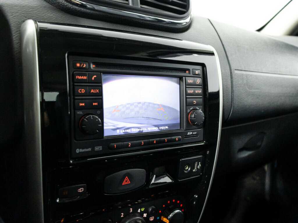 Б/У Ниссан Террано 2015 года. Фото: #13