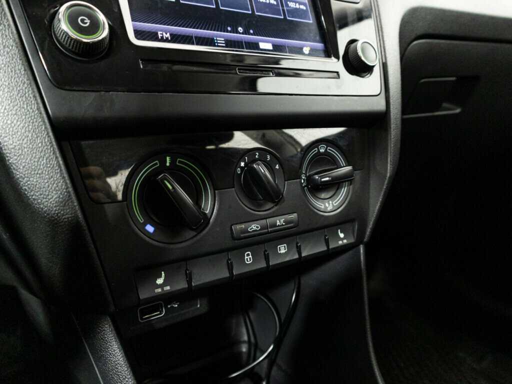 Б/У Шкода Рапид 2019 года. Фото: #14