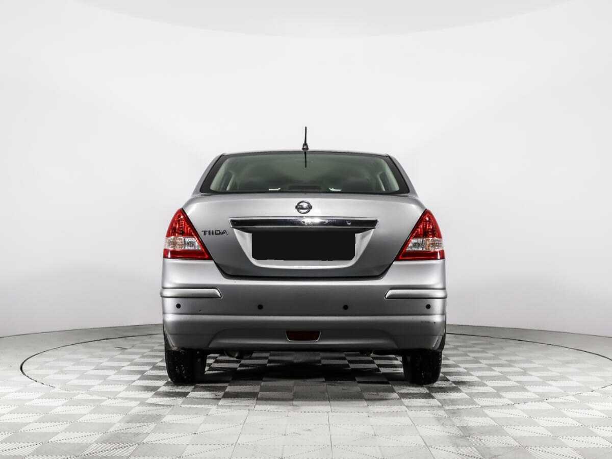 Б/У Ниссан Тиида 2012 года. Фото: #5