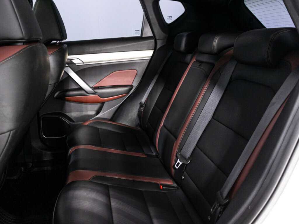 Б/У Джили Кулрэй 2022 года. Фото: #9