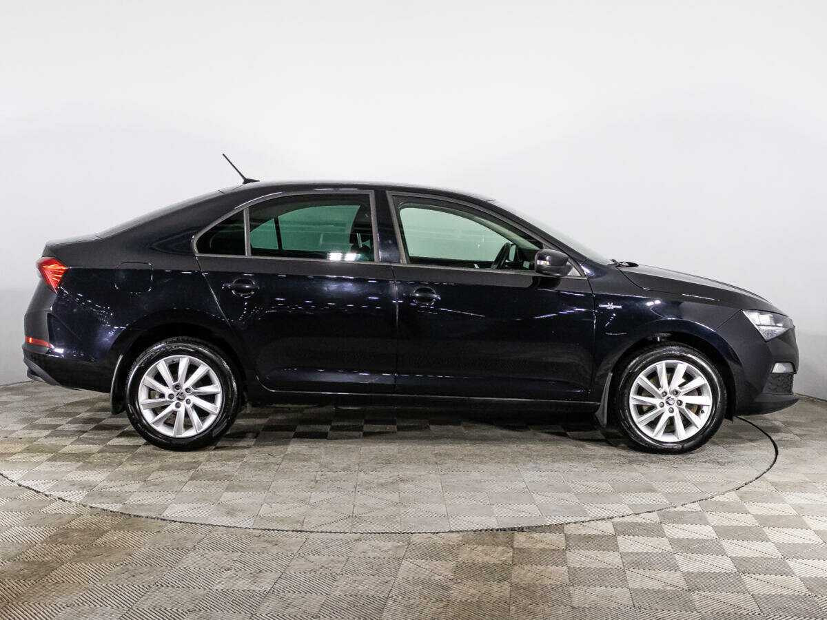 Б/У Шкода Рапид 2021 года. Фото: #3