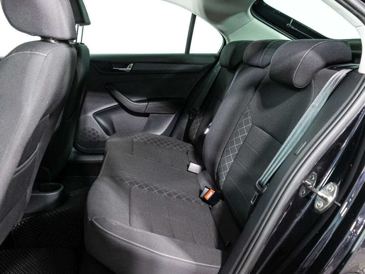 Б/У Шкода Рапид 2021 года. Фото: #9