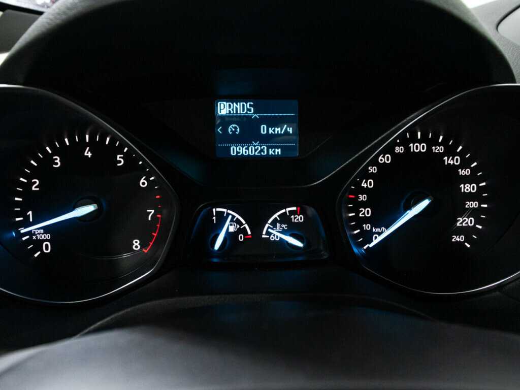 Б/У Форд Куга 2018 года. Фото: #11