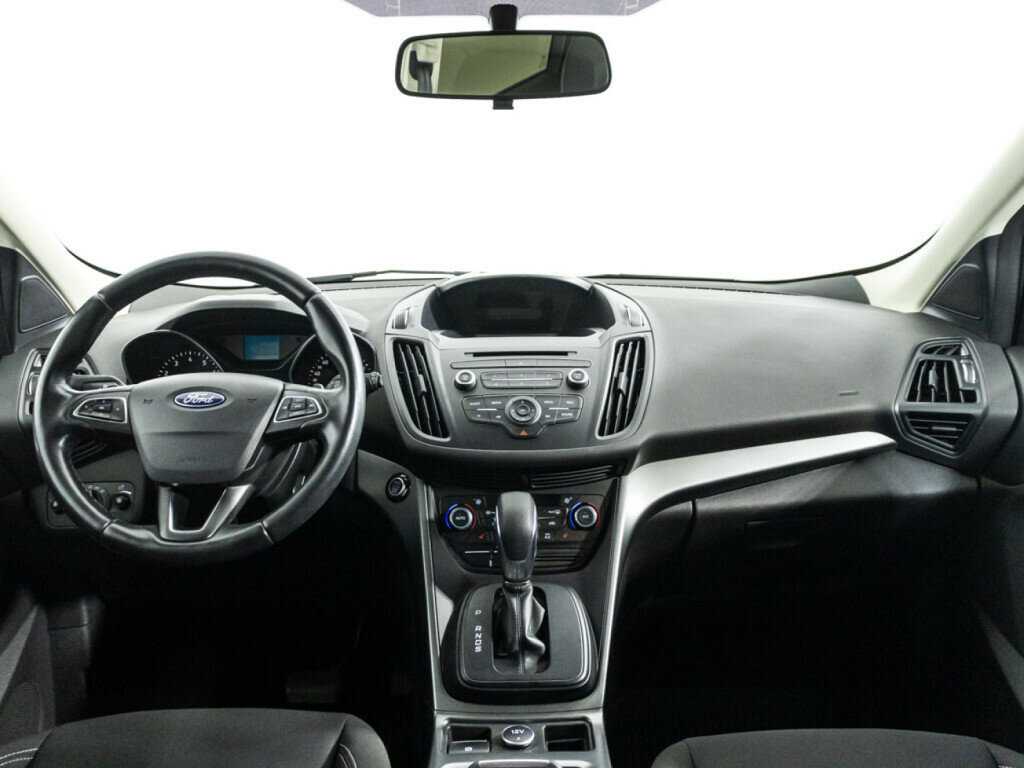 Б/У Форд Куга 2018 года. Фото: #12