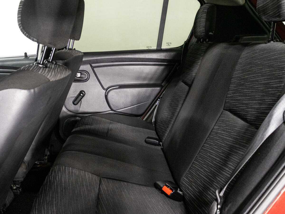 Б/У Рено Сандеро 2012 года. Фото: #9