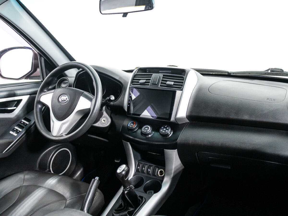 Б/У Лифан Икс60 2016 года. Фото: #8