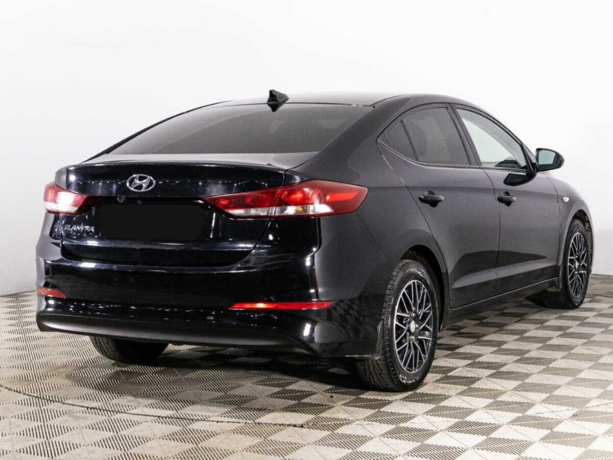 Б/У Хендай Елантра 2017 года. Фото: #4